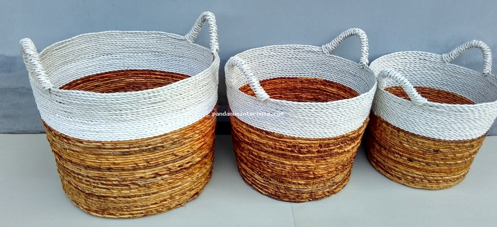 Banana with white stripe round basket set of 3 handicraft