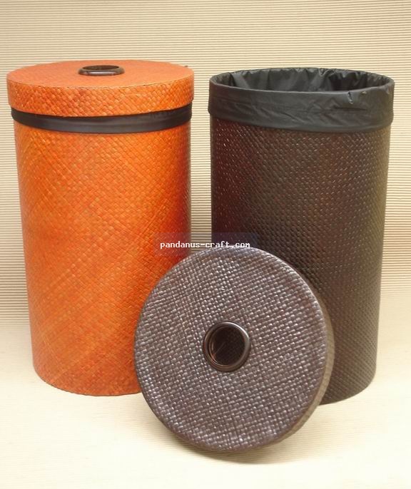Pandanus Round Hamper  handicraft