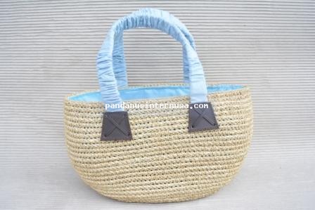 Seagrass oval bag handicraft